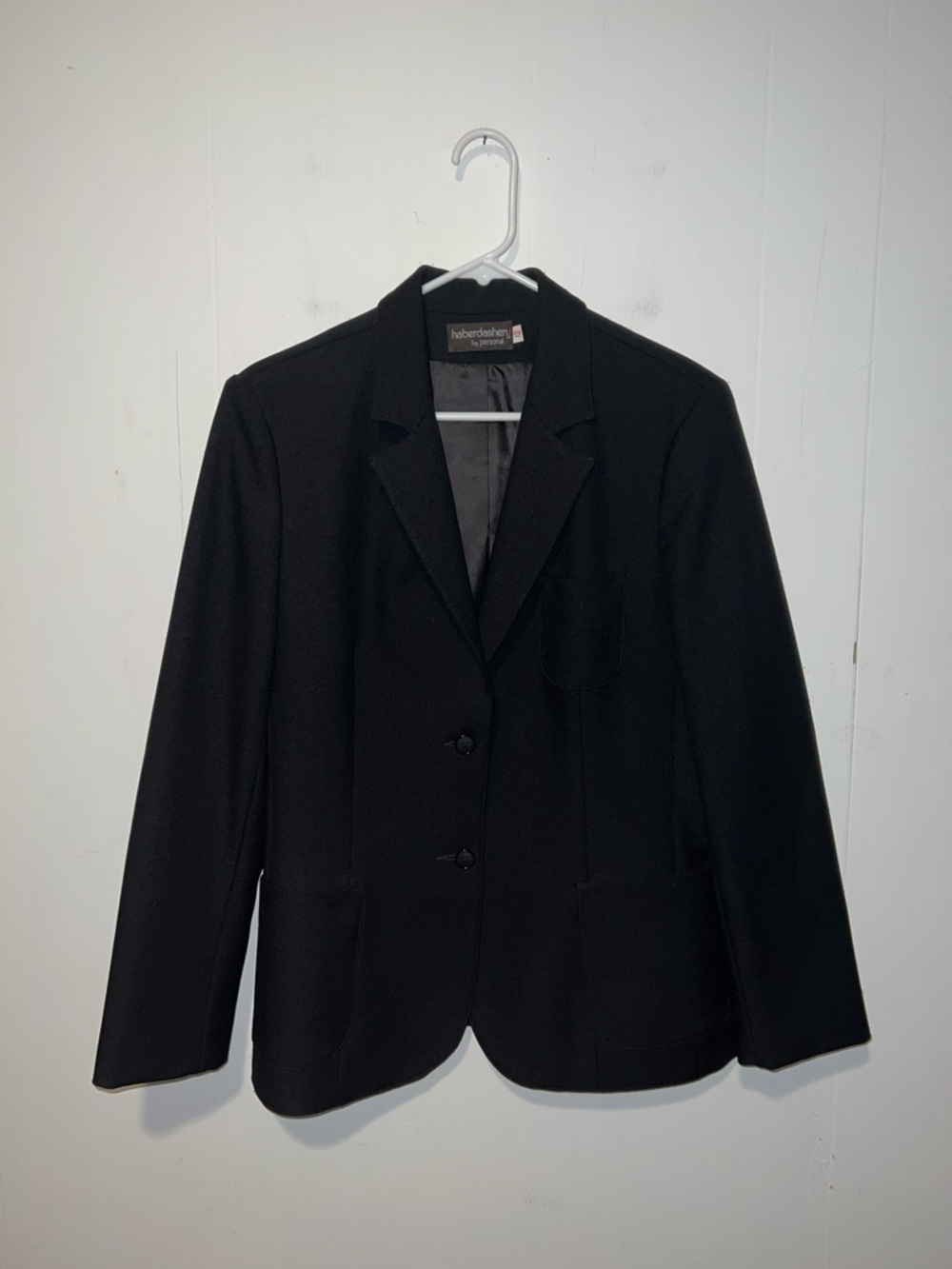 Haberdashery Black Women's Two-Button Blazer Size 12 Made in the USA HU